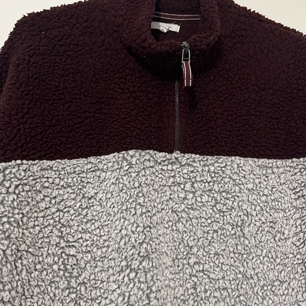 Maurice’s maroon and gray pull over faux Sherpa sweatshirt XL - Picture 2 of 12
